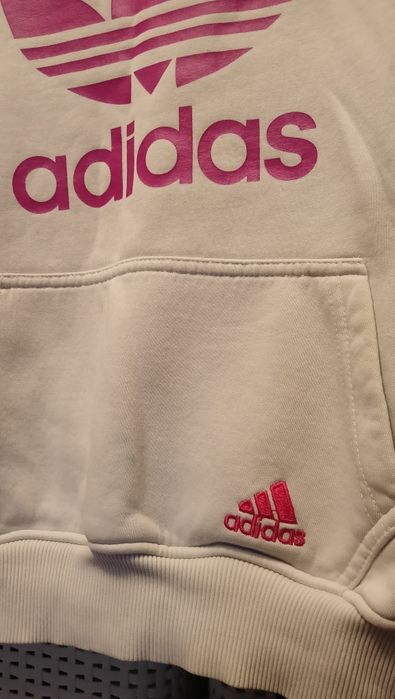 Biała oryginalna bluza adidas z kapturem różowe logo