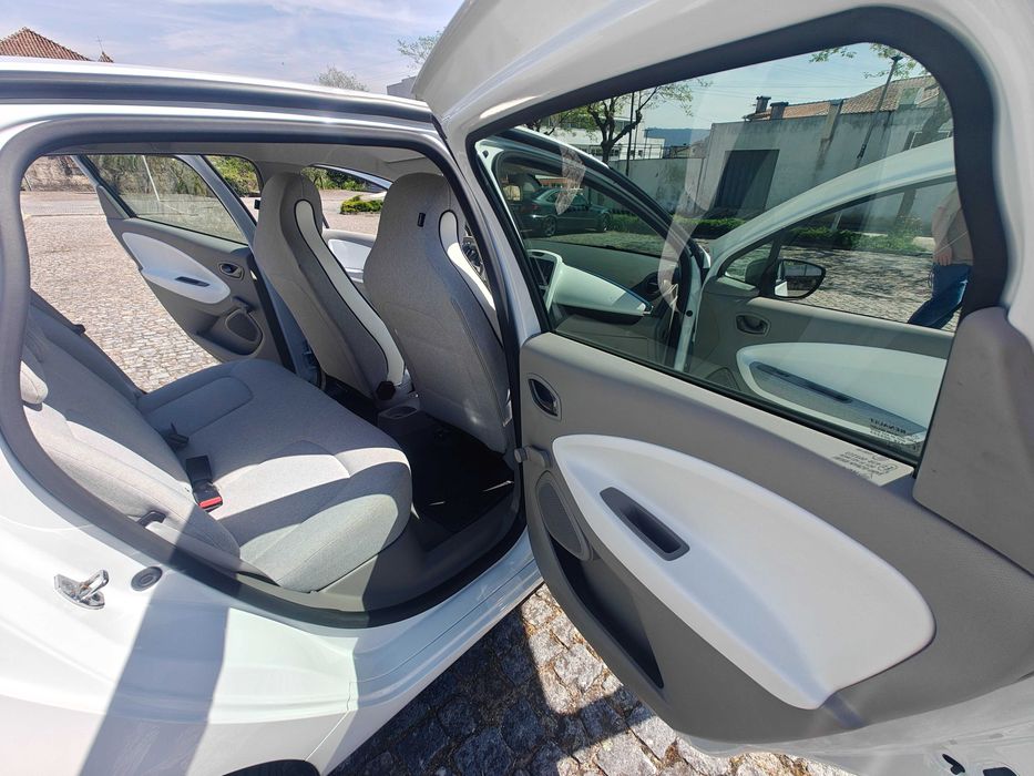 Renault ZOE - Bateria Própria 41Kw, 87% SOH, 75.000km, Garantia Bateria 07/2027
