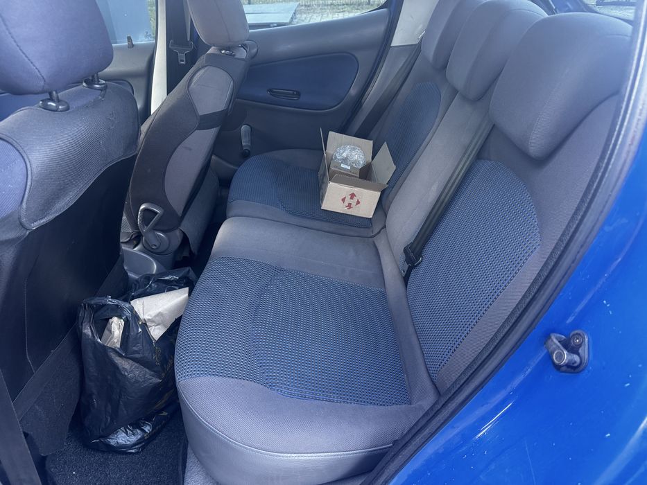 Peugeot 206 2003