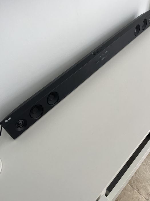 Soundbar LG SJ3.