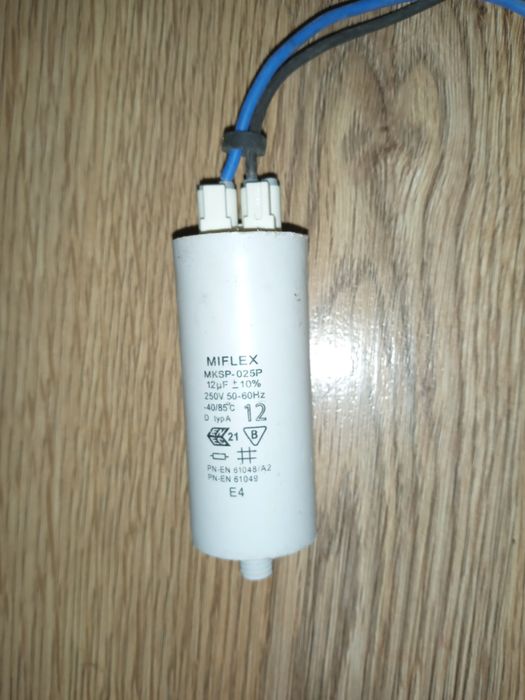 Конденсатори 12мкФ, 45mF, 2,5 mF, 20m F