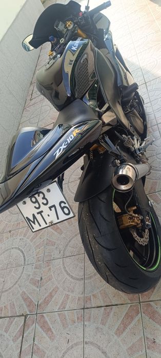Kawasaki zx10 04