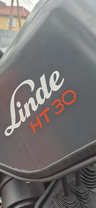 Новий дизельний навантажувач Linde  HT30