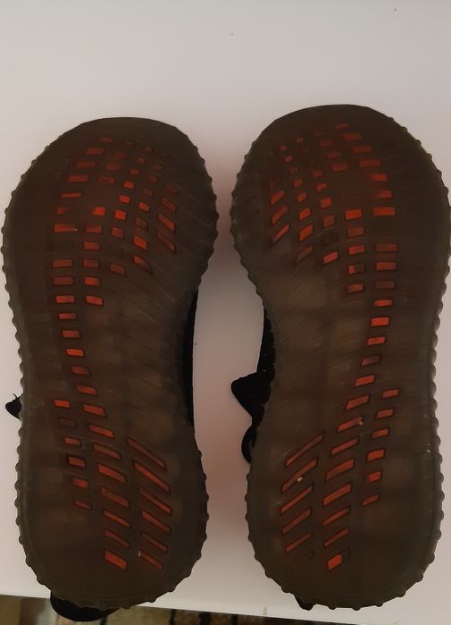 Кроссовки Adidas