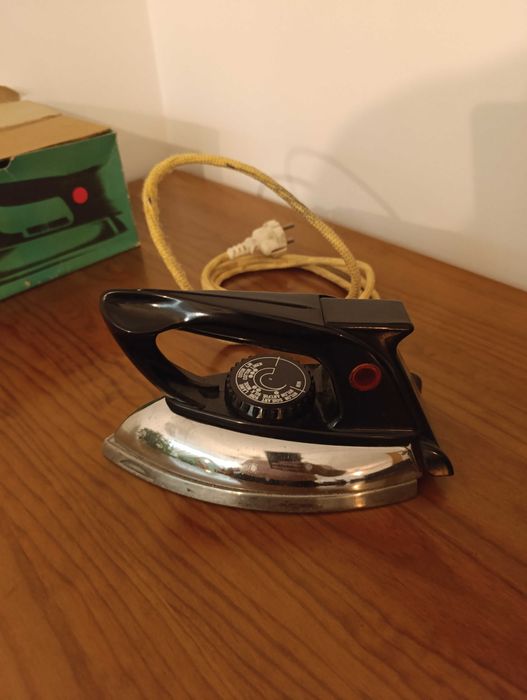 Ferro de engomar Vintage