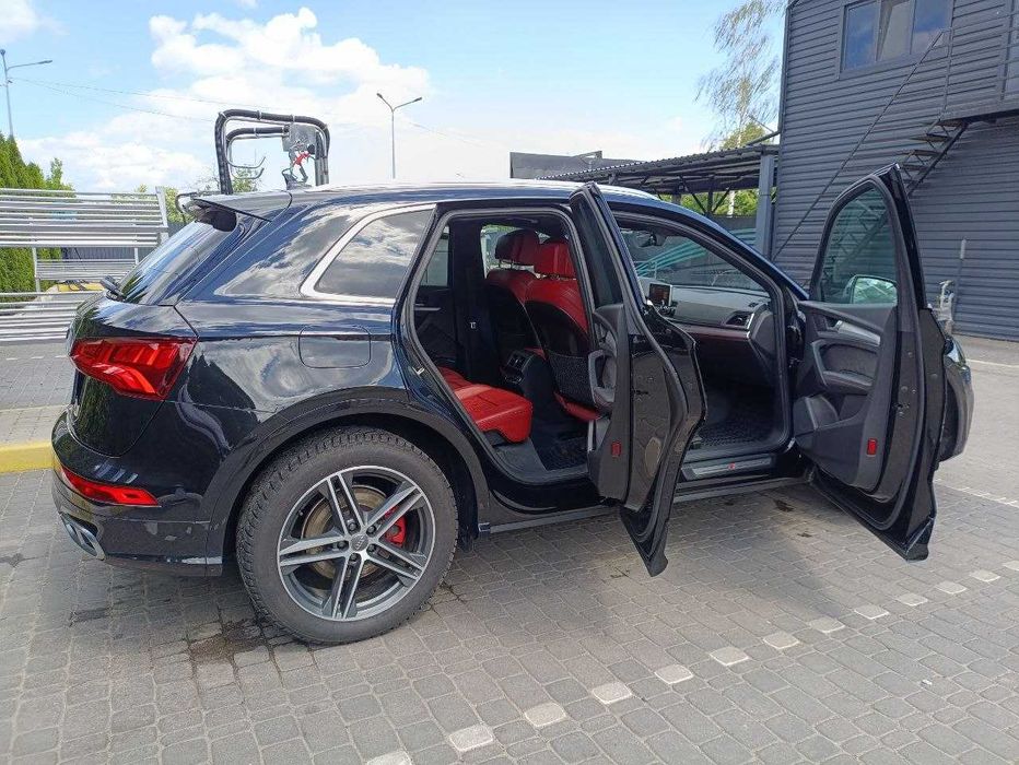 продам Audi Sq5 Premium Plus