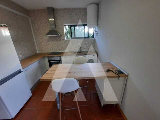 Moradia T1 em Aguada de Baixo para arrendamento