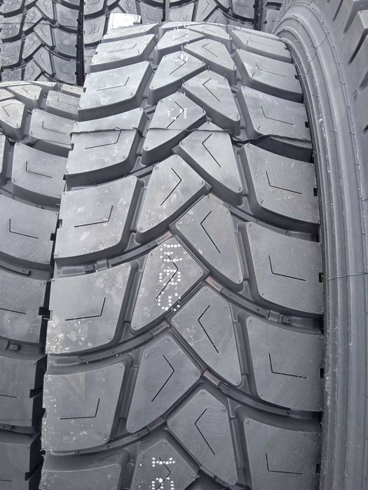 Opony 13R22.5 budowlane napęd