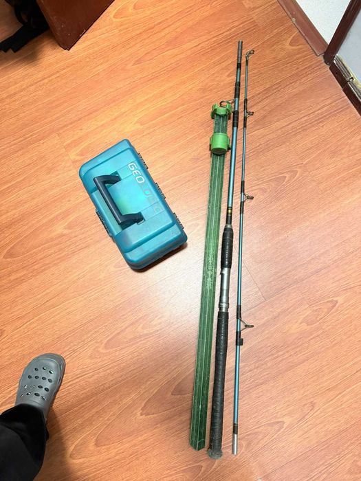 Caixa de Pesca Completa (Tackle Box) + acessórios – pronta a usar