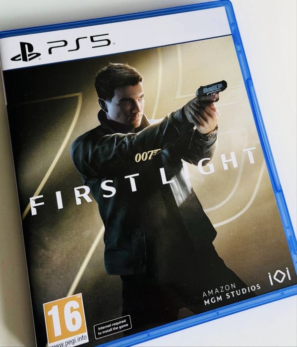 007 First Light PS5 jak nowa