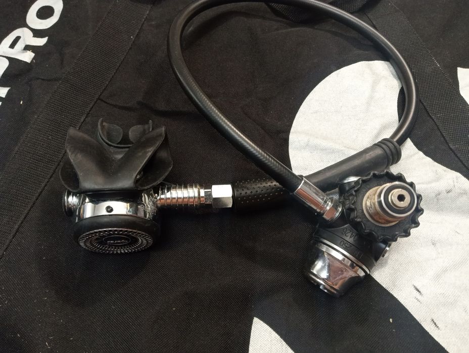 Зимний регулятор акваланга Mares Proton Ise V32 Din легочник