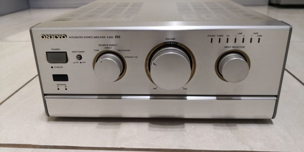 Piękny wzmacniacz stereo Onkyo A-922R1