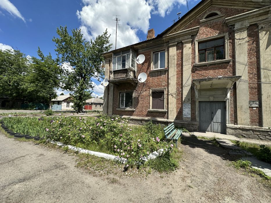 Продаж 1 кімнатної з індивідуальним опаленням, ремонтом, 1 поверх , вул. Леонова - Вид 2