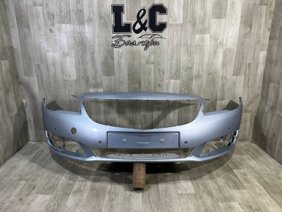 Бампер передний Opel Insignia A ( 2013 2014 2015 2016 2017 г.)