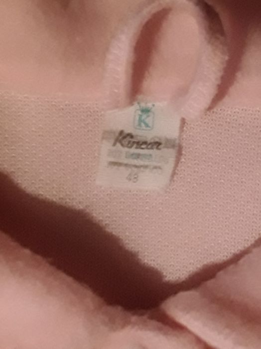 Robe de senhora cor de rosa de inverno, novo, sem etiqueta