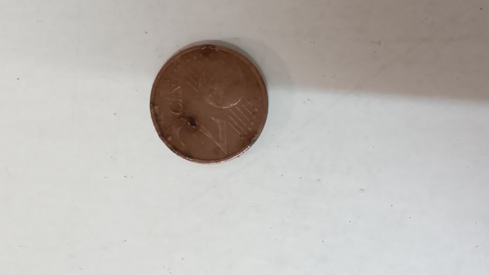 Moeda 2 centimos com varios defeitos!