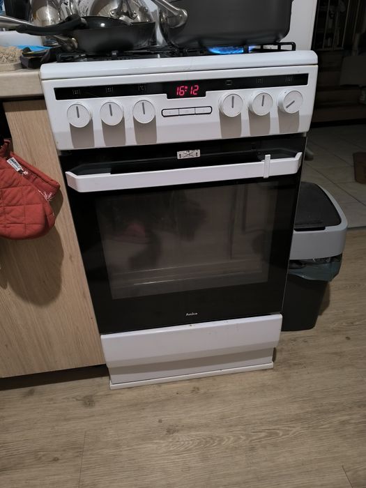 Kuchnia gazowo elektryczna Amica