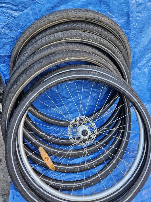 Continental contact plus  Schwalbe Kenda