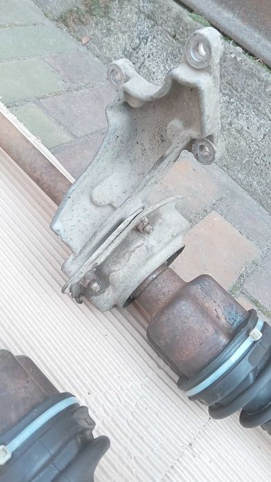 Полуоси полуось левая правая Ford Mondeo 2 Форд Мондео 96-00 АКПП