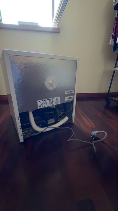 Mini Frigorífico Q Live