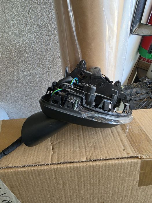 Corpo de retrovisor esquerdo volvo v60