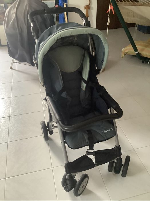 Carrinho de passeio Chicco, para bébé, a partir dos 6 meses.