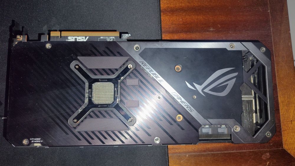 ASUS rog strix RX 6800