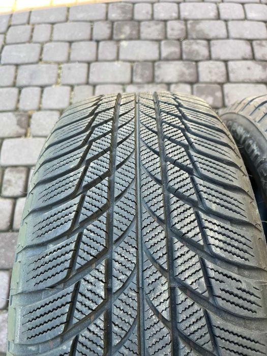 Opony Bridgestone Blizzak LM001  225/55/17 97H  7mm ROK 2023