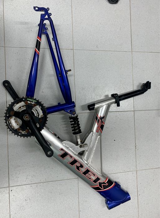 Trek - quadro BTT suspensão total