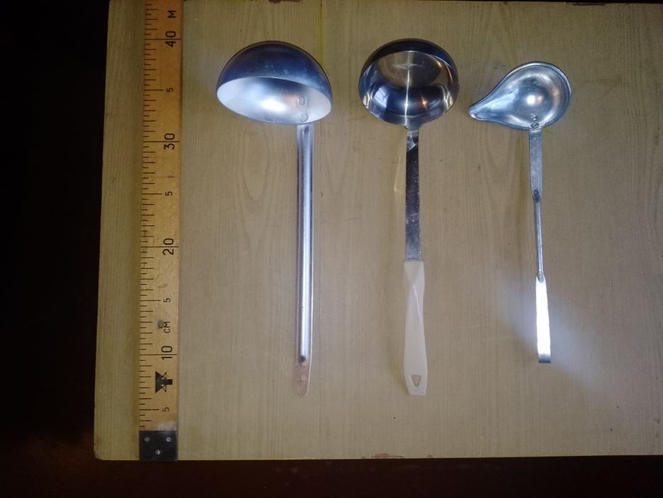 Продаються ситичка, черпаки, насадки для виробництва домашніх ковбас.