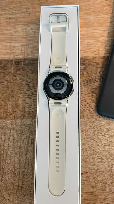 Galaxy Smart Watch 6