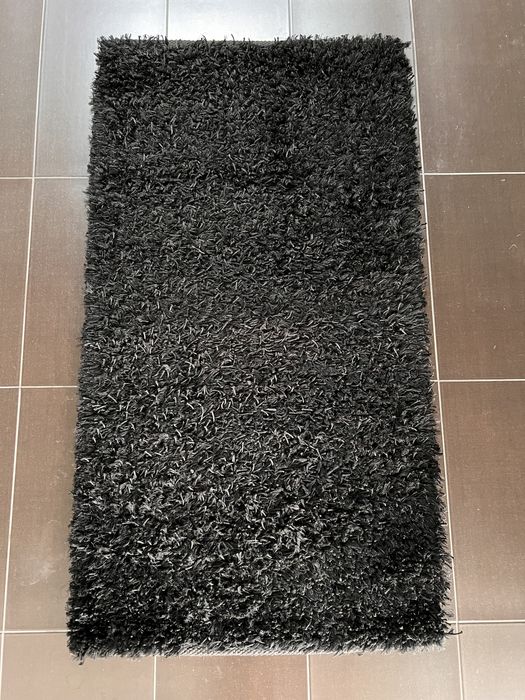 Tapete preto 1,95 x 1,35 m