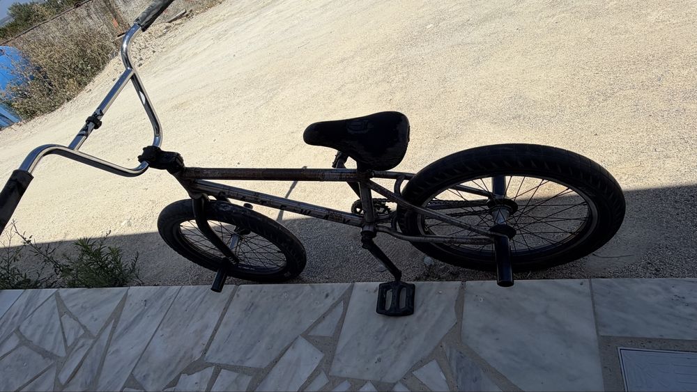 Bmx Cult  aro 20