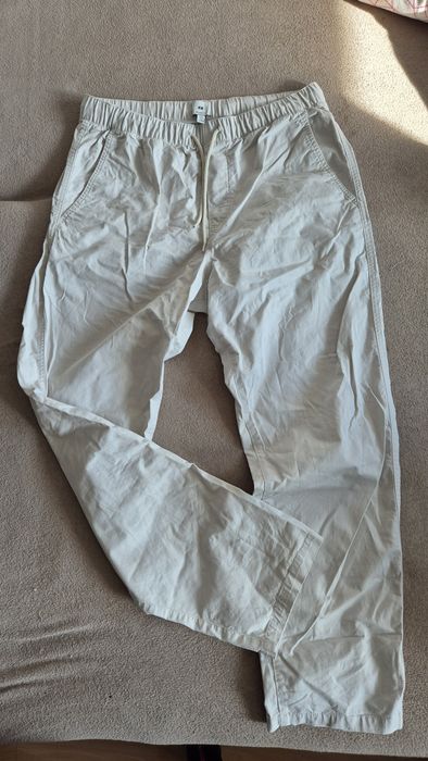 Spodnie House  lekko kremowe