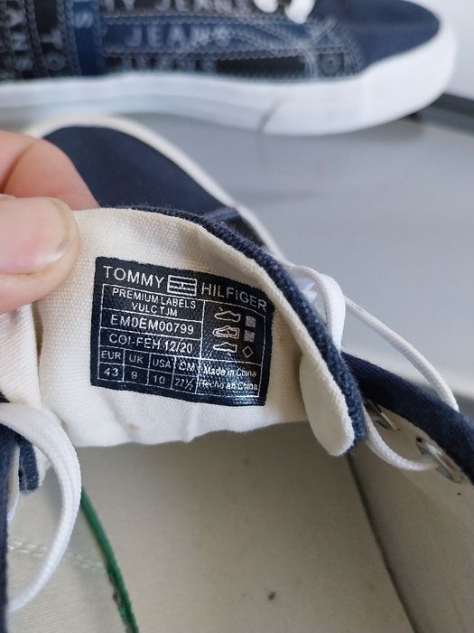 Trampling Tommy Hilfiger