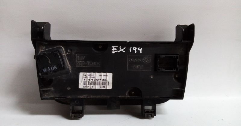 Botão / interruptor do AC FIAT Grande Punto (199_)