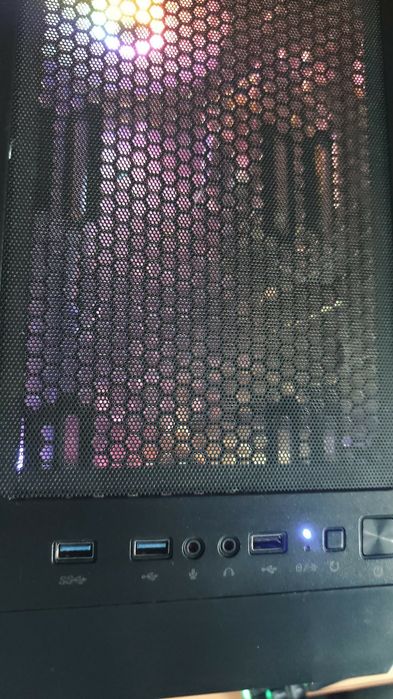 świetny pc do gier