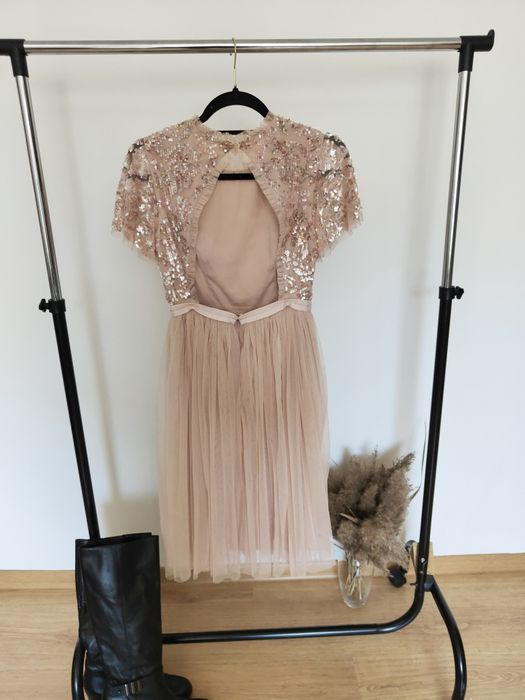 Sukienka balowa koktajlowa tiul cekiny Needle & Thread