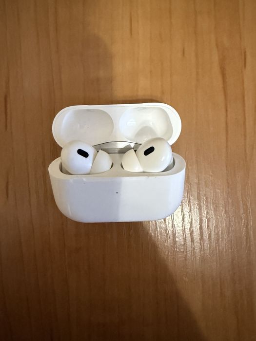 AirPods Pro 2  в ідеальному стані)