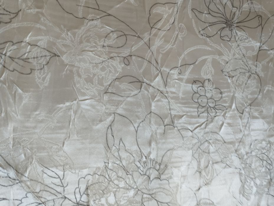 Sukienka wizytowa z bolerkiem