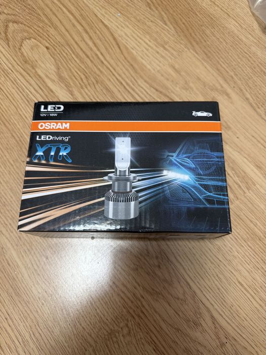 Żarowki led 12V/18W osram