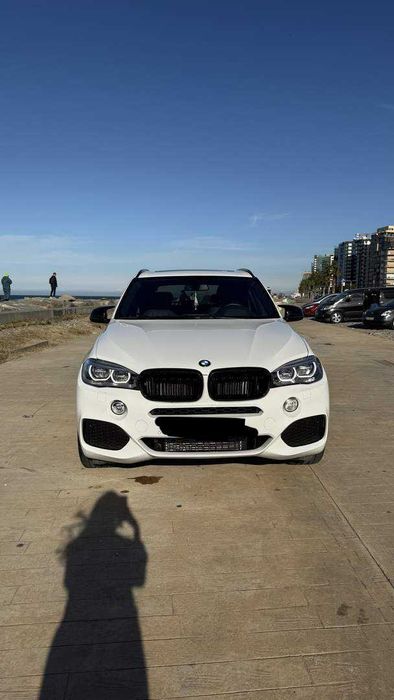 BMW X5 2017 року 3.0 Бензин