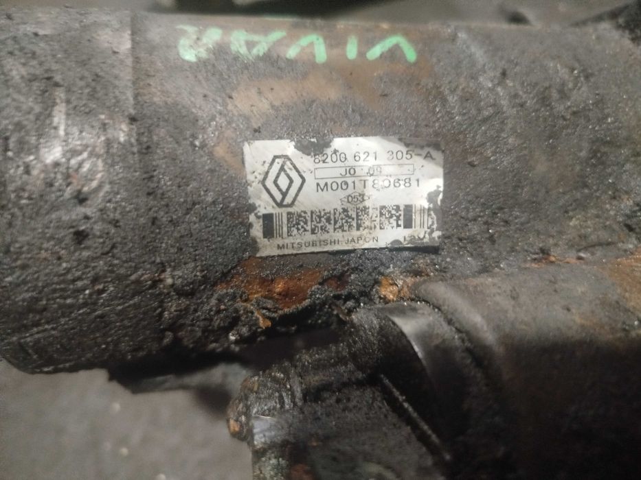 Стартер Renault Espace Koleos Master Megane Scenic Trafic 2.0 dCi