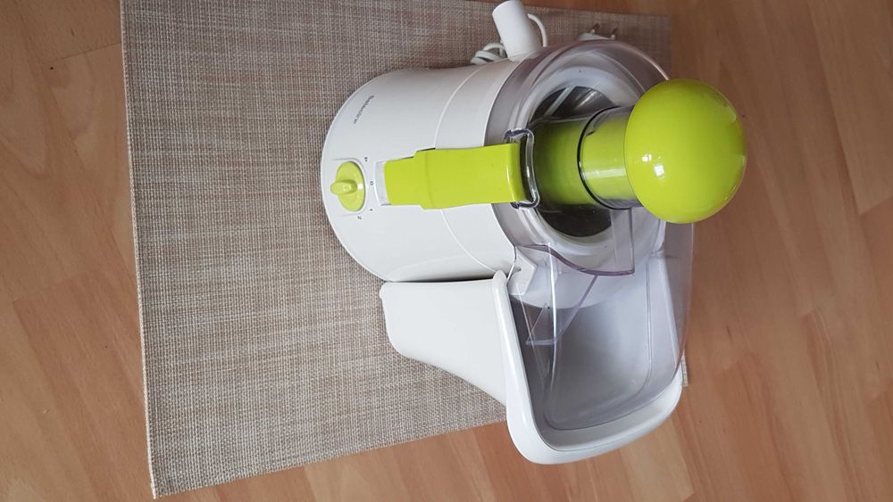 Sokowirówka * Selecline * - poręczna, mała