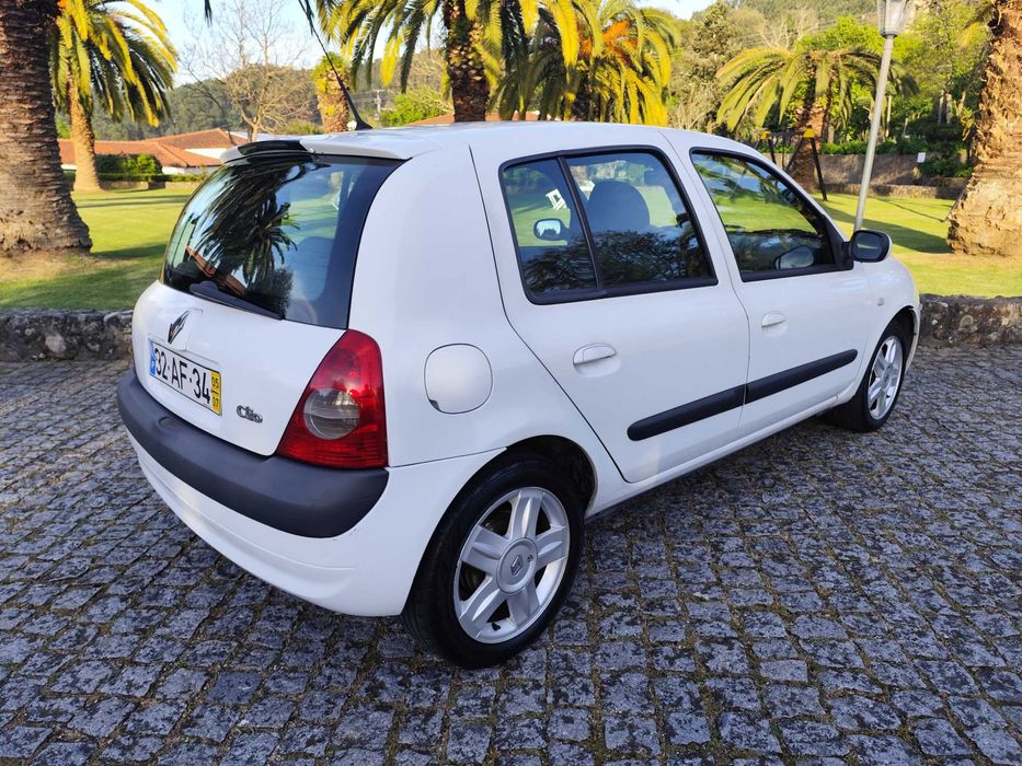 Renault Clio 1.5 Dci 80 Cv´s - Nacional - Motor com 150 Mil Km´s - 5 Lugares - Revisão Feita