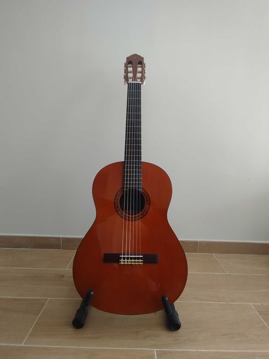 Guitarra Classica para Criança Yamaha CGS103A