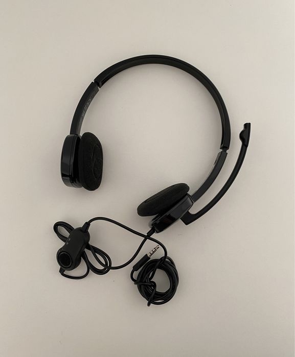 Słuchawki Logitech z mikrofonem