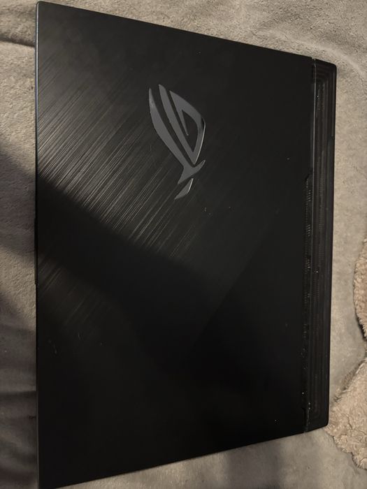 ASUS ROG Strix G15 | i7 | RTX 2060