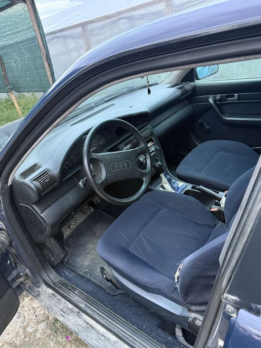 Продам Ауді100 С4