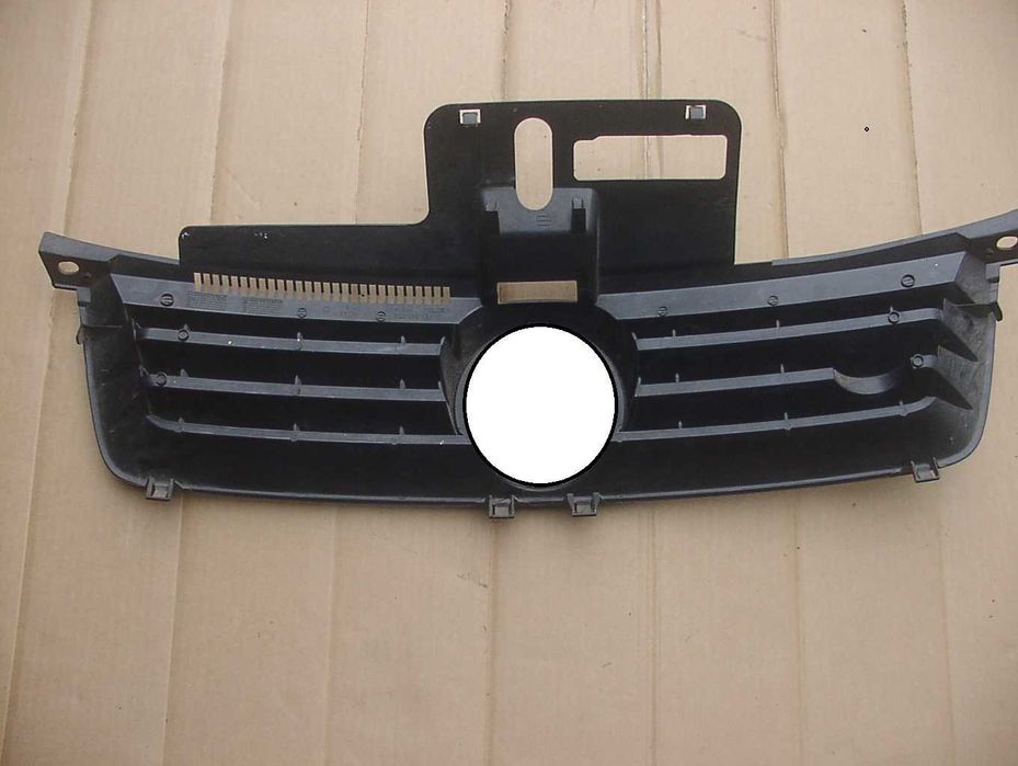 Grelha frontal VW Polo